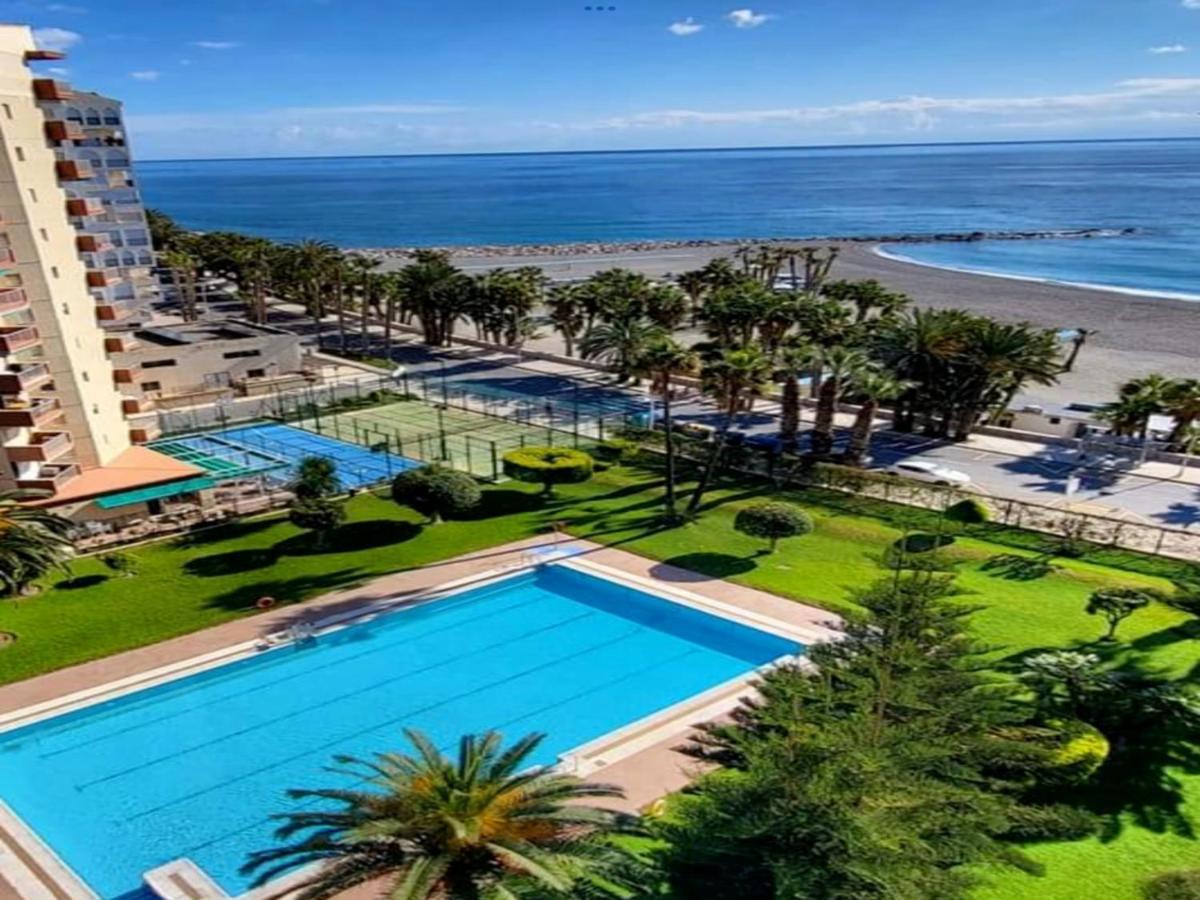 Apartamento Las Gondolas Playa Alojamientos Vistamar Almuñécar Buitenkant foto